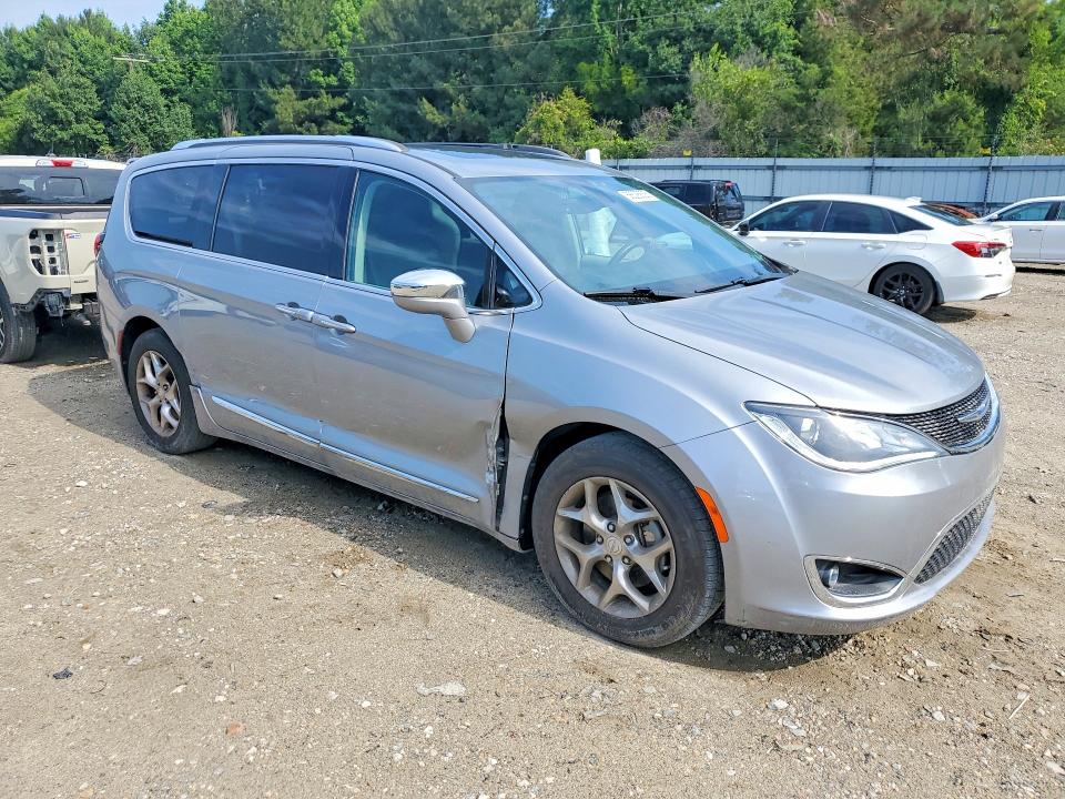 56528836 :رقم المزاد ، 2C4RC1GGXJR274174 vin ، 2018 Chrysler Pacifica مزاد بيع