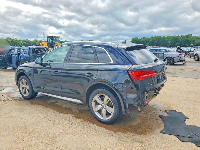 Продаж на аукціоні авто 2018 Audi Q5, vin: WA1BNAFY3J2001754, номер лоту: 57325136