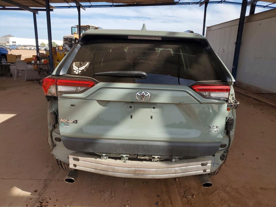 2021 Toyota Rav4 მანქანა იყიდება აუქციონზე, vin: 2T3P1RFV4MW159155, აუქციონის ნომერი: 57256566