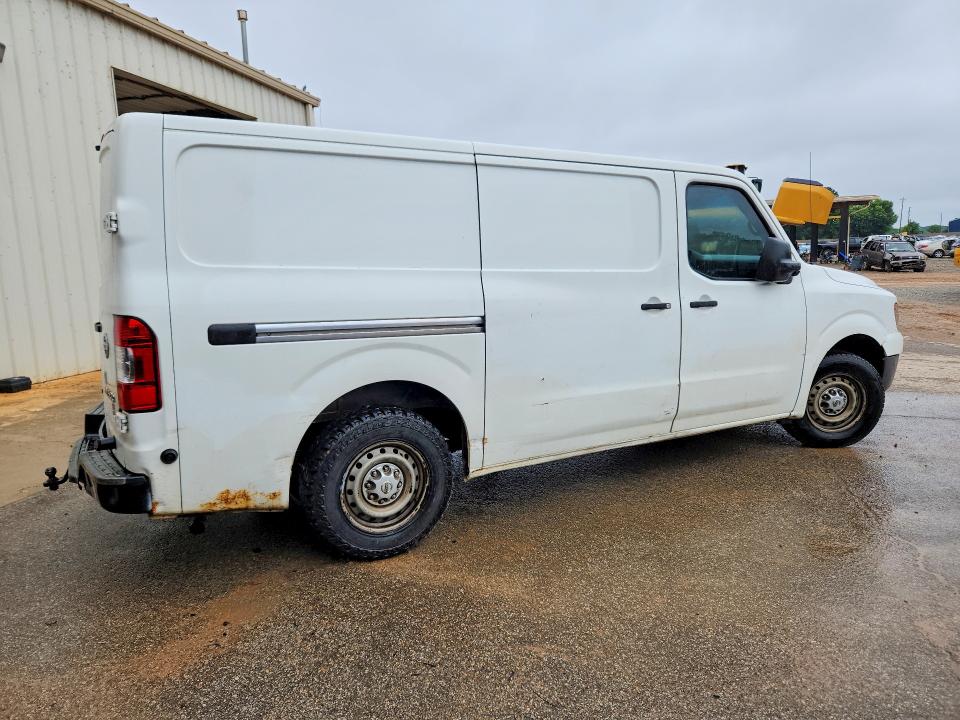 55357126 :رقم المزاد ، 1N6BF0KM0GN804350 vin ، 2016 Nissan Nv مزاد بيع