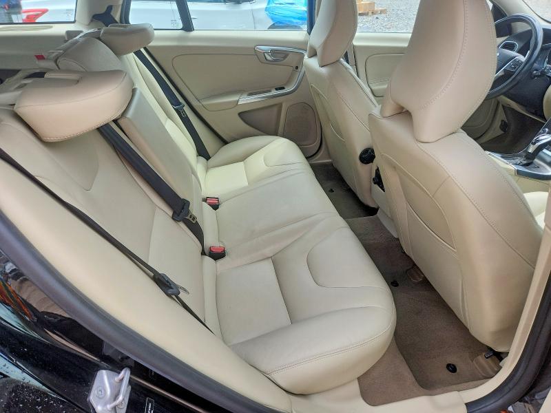 Продажа на аукционе авто 2015 Volvo V60, vin: YV140MEC2F1213623, номер лота: 56760216
