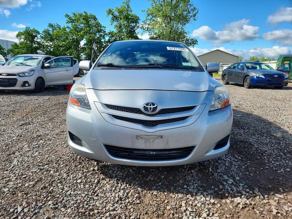 57377426 :رقم المزاد ، JTDBT923671074183 vin ، 2007 Toyota Yaris مزاد بيع