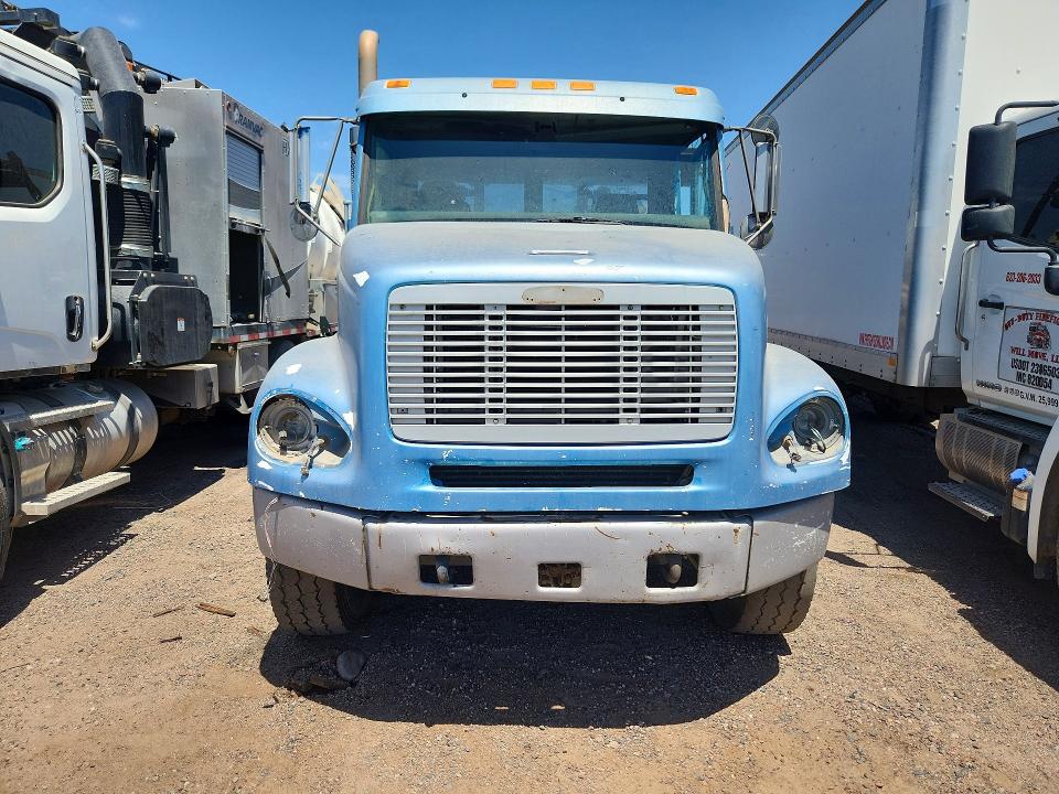 Aukcja sprzedaży 2002 Freightliner Fl112, vin: 1FVHBGAS02HK13285, numer aukcji: 57102586