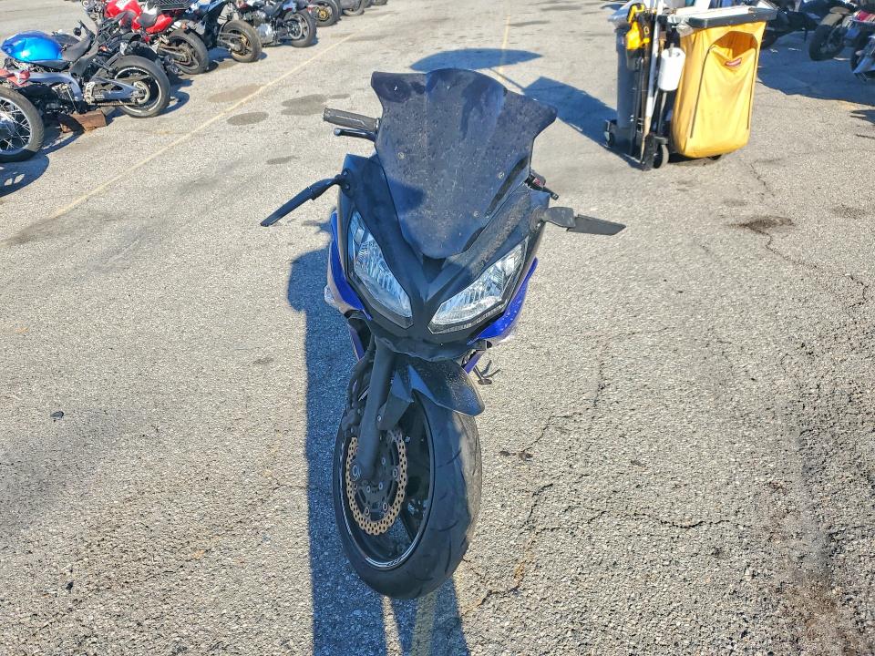 56504826 :رقم المزاد ، JKAEXEE17DDA14067 vin ، 2013 Kawasaki Ex650 مزاد بيع