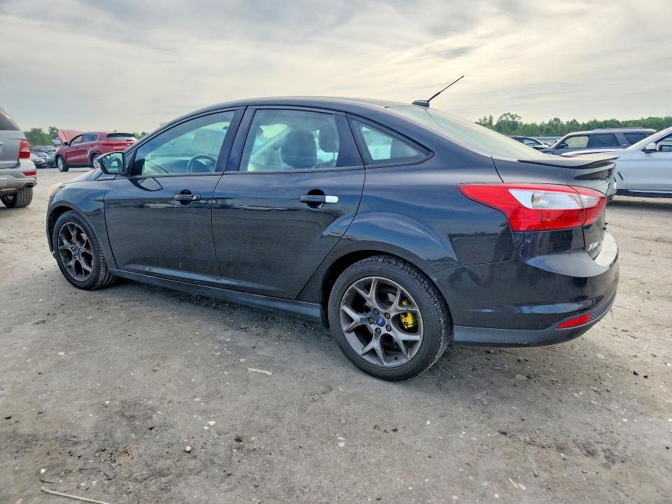 Продажа на аукционе авто 2013 Ford Focus, vin: 1FADP3F25DL240405, номер лота: 57886436