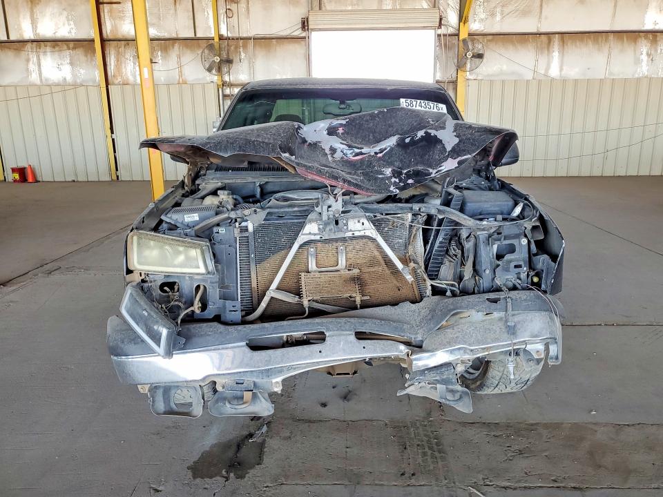 Продажа на аукционе авто 2005 Chevrolet Silverado, vin: 2GCEC19T251157539, номер лота: 58743576