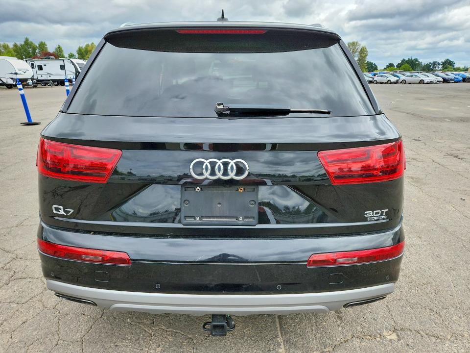 Продажа на аукционе авто 2018 Audi Q7, vin: WA1LAAF72JD027189, номер лота: 54822546