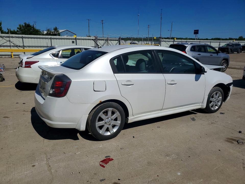 2011 Nissan Sentra მანქანა იყიდება აუქციონზე, vin: 3N1AB6AP9BL631688, აუქციონის ნომერი: 55544316