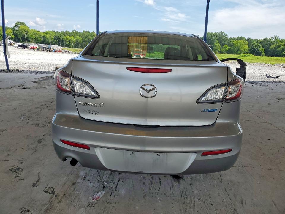 57433526 :رقم المزاد ، JM1BL1U79D1845801 vin ، 2013 Mazda 3 مزاد بيع