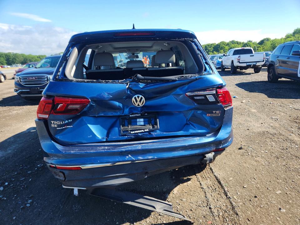 2018 Volkswagen Tiguan მანქანა იყიდება აუქციონზე, vin: 3VV2B7AX0JM178062, აუქციონის ნომერი: 57321466