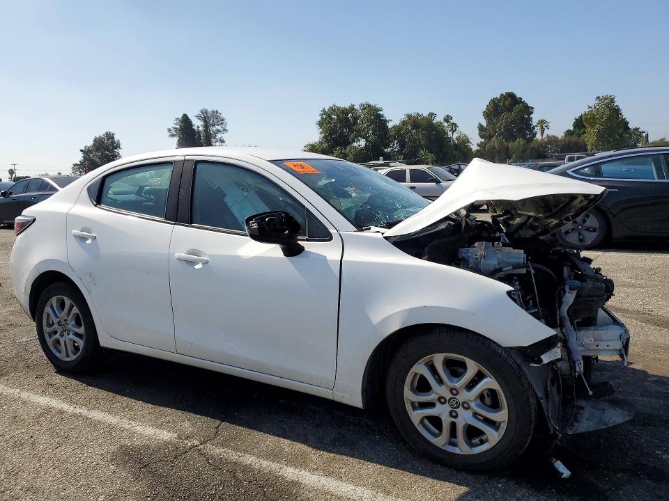 2017 Toyota Yaris Ia მანქანა იყიდება აუქციონზე, vin: 3MYDLBYV8HY149134, აუქციონის ნომერი: 55784796