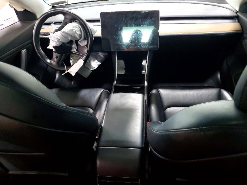 58030936 :رقم المزاد ، 5YJ3E1EB4JF091114 vin ، 2018 Tesla Model 3 مزاد بيع