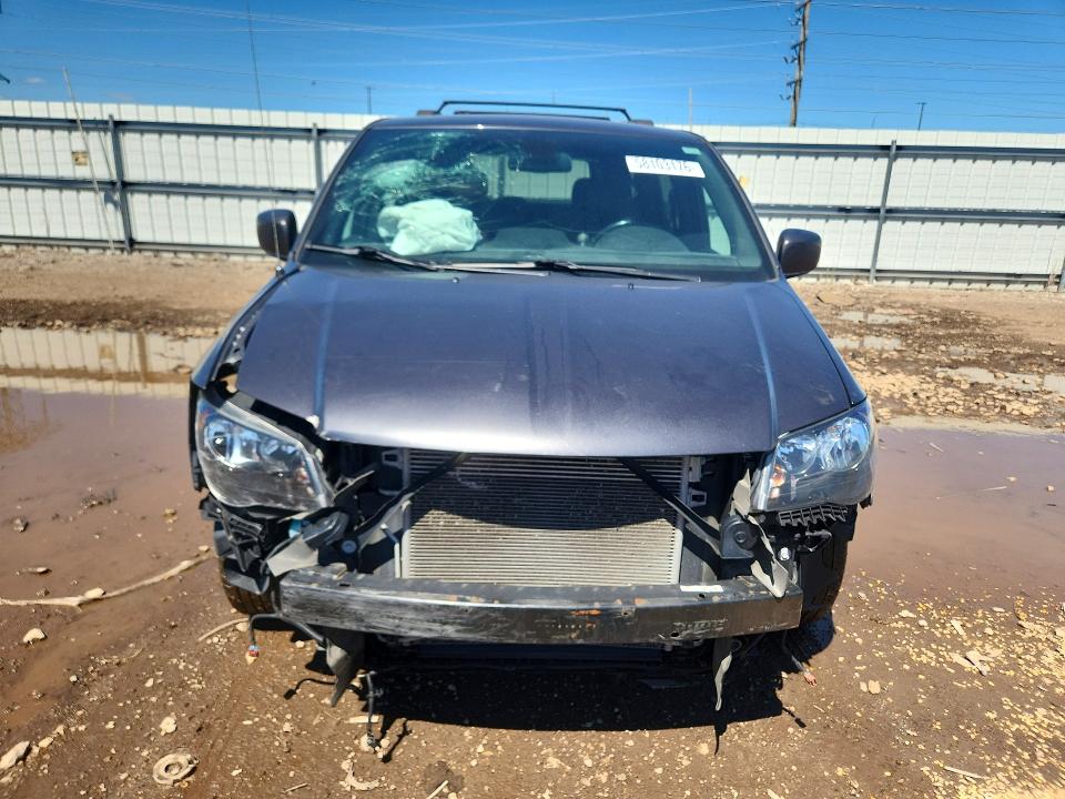 2018 Dodge Grand Caravan მანქანა იყიდება აუქციონზე, vin: 2C4RDGEG3JR361031, აუქციონის ნომერი: 58103176