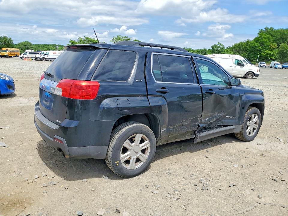 56245086 :رقم المزاد ، 2GKFLXE32F6351560 vin ، 2015 Gmc Terrain مزاد بيع