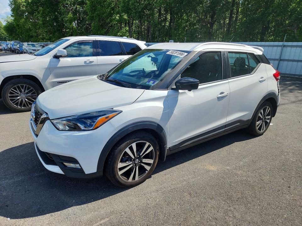 2019 Nissan Kicks მანქანა იყიდება აუქციონზე, vin: 3N1CP5CU0KL559058, აუქციონის ნომერი: 58281996
