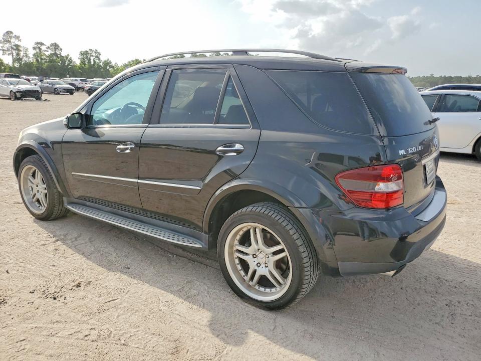 2007 Mercedes-benz Ml მანქანა იყიდება აუქციონზე, vin: 4JGBB22EX7A217482, აუქციონის ნომერი: 58554996