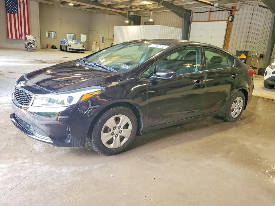 2018 Kia Forte 5 Ex Automatic მანქანა იყიდება აუქციონზე, vin: 3KPFK4A77JE212619, აუქციონის ნომერი: 57162726
