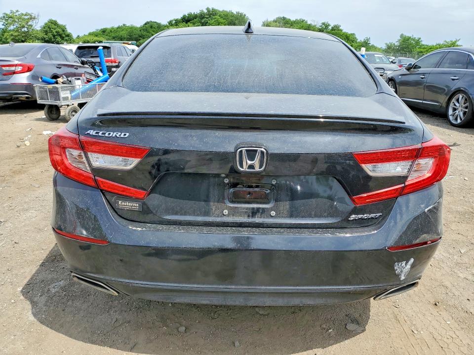 Auction sale of the 2021 Honda Accord, vin: 1HGCV1F37MA023010, lot number: 56147236
