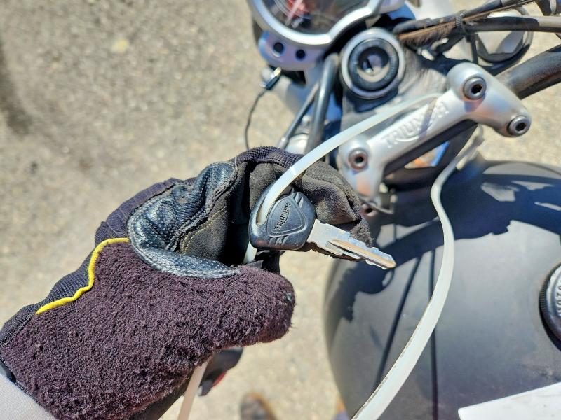 58289536 :رقم المزاد ، SMTD31GN1GT741798 vin ، 2016 Triumph Motorcycle Street Twin مزاد بيع