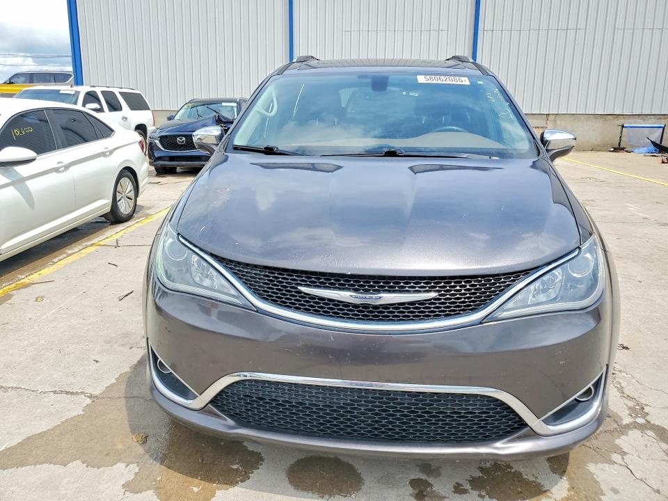 58062086 :رقم المزاد ، 2C4RC1GG9HR627658 vin ، 2017 Chrysler Pacifica مزاد بيع