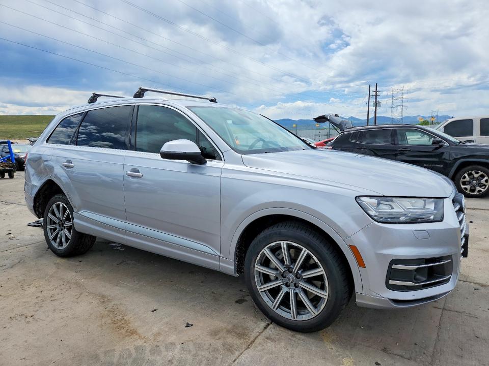 56260796 :رقم المزاد ، WA1VAAF75JD044450 vin ، 2018 Audi Q7 مزاد بيع
