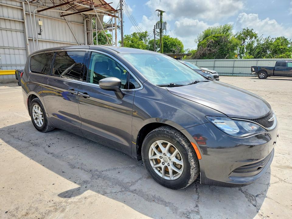 58994156 :رقم المزاد ، 2C4RC1DG7HR703592 vin ، 2017 Chrysler Pacifica مزاد بيع