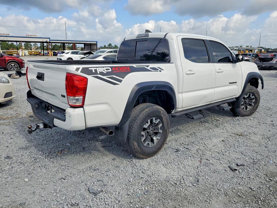 Продаж на аукціоні авто 2017 Toyota Tacoma, vin: 3TMAZ5CN0HM042112, номер лоту: 58019936