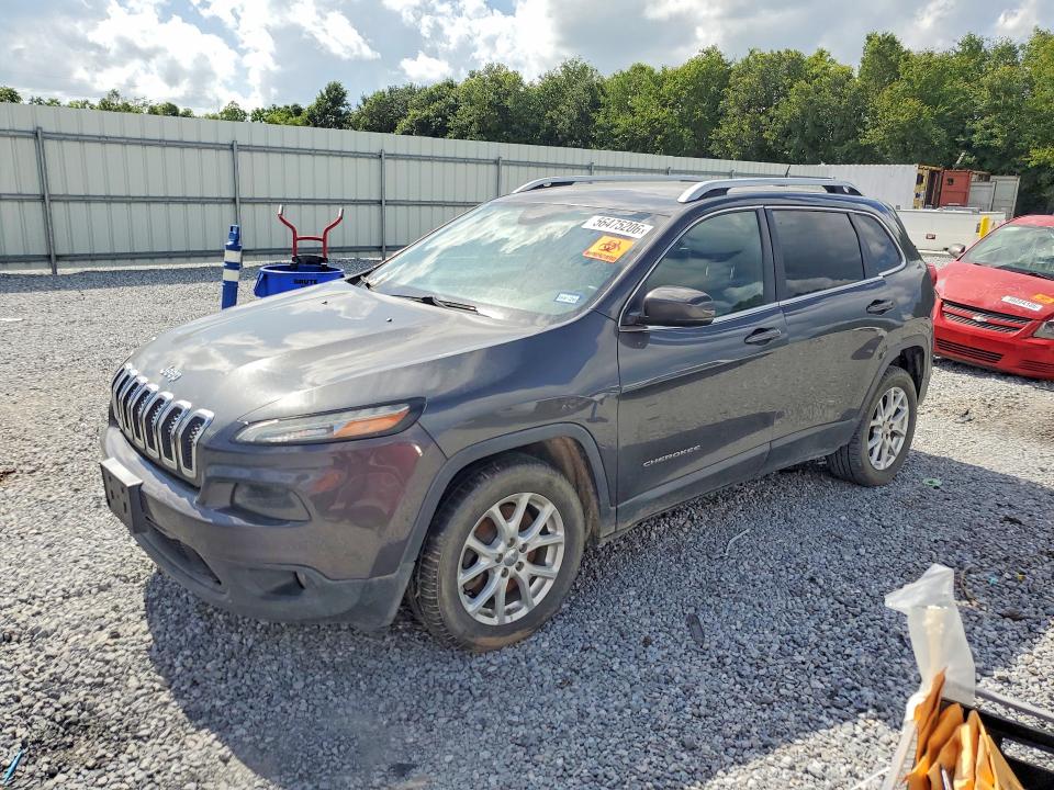 Auction sale of the 2015 Jeep Cherokee, vin: 1C4PJLCB1FW670981, lot number: 56475206