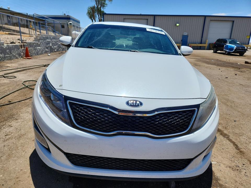 2015 Kia Optima მანქანა იყიდება აუქციონზე, vin: 5XXGN4A78FG367867, აუქციონის ნომერი: 56132426