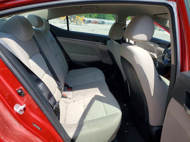 56570316 :رقم المزاد ، 5NPD84LF8HH018889 vin ، 2017 Hyundai Elantra مزاد بيع