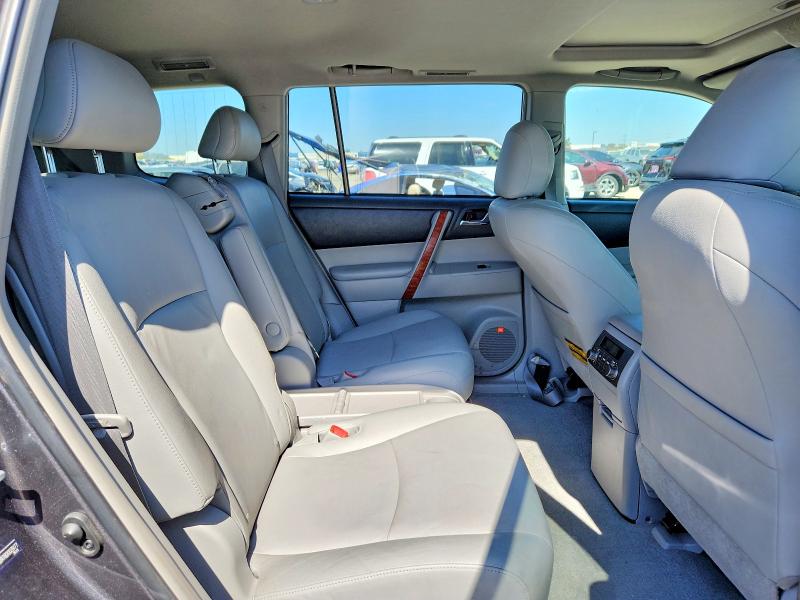 2008 Toyota Highlander მანქანა იყიდება აუქციონზე, vin: JTEDS42A182003977, აუქციონის ნომერი: 57420146