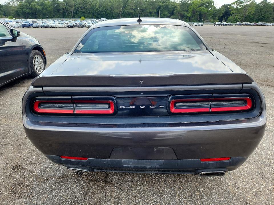 Продажа на аукционе авто 2015 Dodge Challenger, vin: 2C3CDZBGXFH901403, номер лота: 58324306