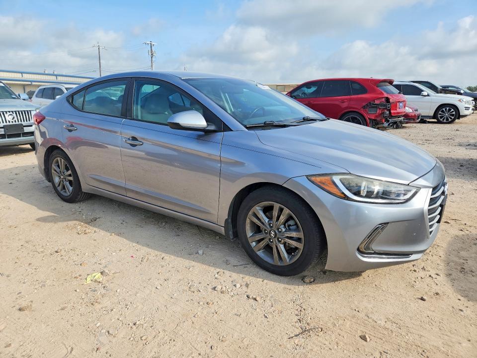 2017 Hyundai Elantra მანქანა იყიდება აუქციონზე, vin: 5NPD84LF0HH082568, აუქციონის ნომერი: 58384196