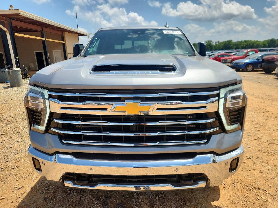 58464876 :رقم المزاد ، 1GC4KPEY7SF249690 vin ، 2025 Chevrolet Silverado مزاد بيع