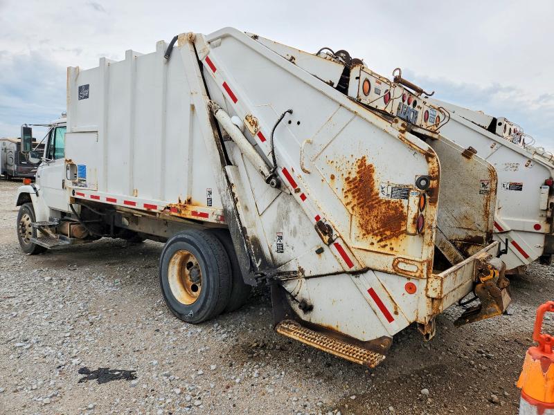 55911336 :رقم المزاد ، 1FVABTAK92HJ54621 vin ، 2002 Freightliner Fl70 مزاد بيع