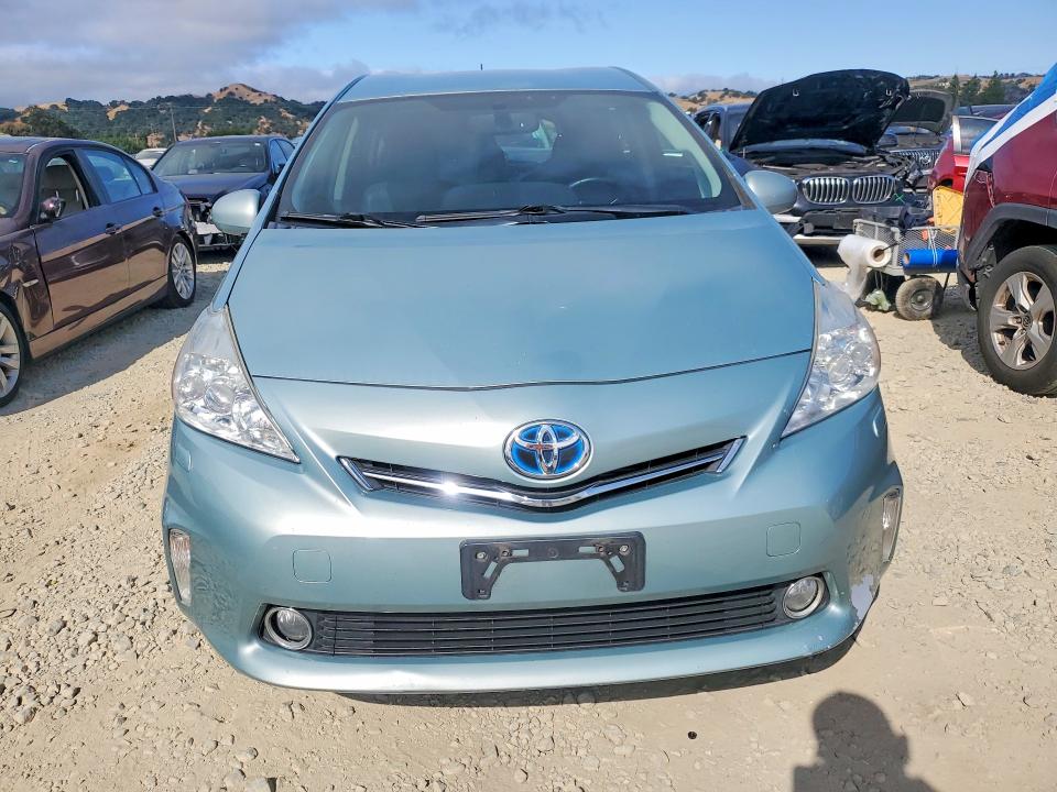 2014 Toyota Prius V მანქანა იყიდება აუქციონზე, vin: JTDZN3EUXEJ005357, აუქციონის ნომერი: 58080456