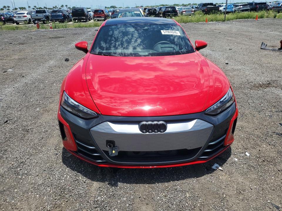 Aukcja sprzedaży 2022 Audi E-tron Gt, vin: WAUDJBFW4N7004389, numer aukcji: 57904046