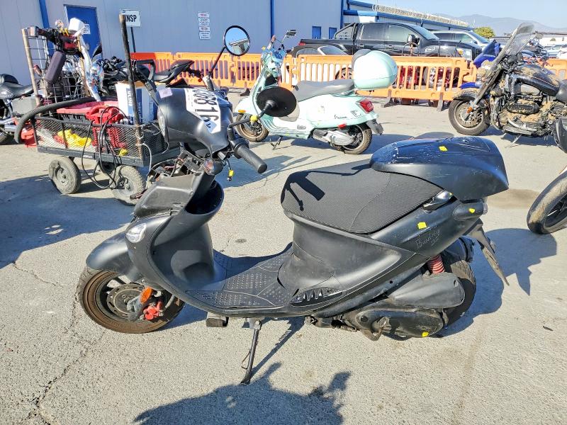 56136816 :رقم المزاد ، RFVPAC908T1006942 vin ، 2026 Genuine Scooter Co. Buddy مزاد بيع