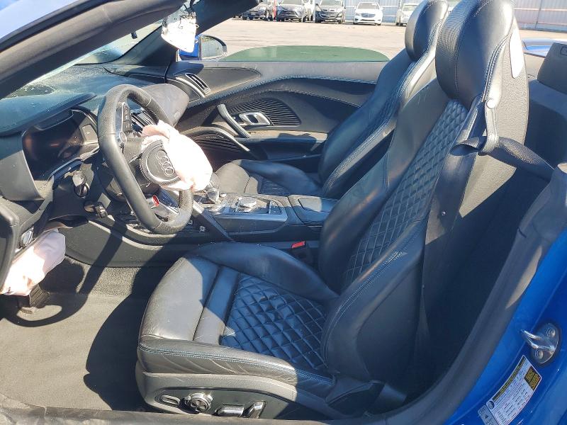 58484946 :رقم المزاد ، WUAVACFX7H7905009 vin ، 2017 Audi R8 مزاد بيع