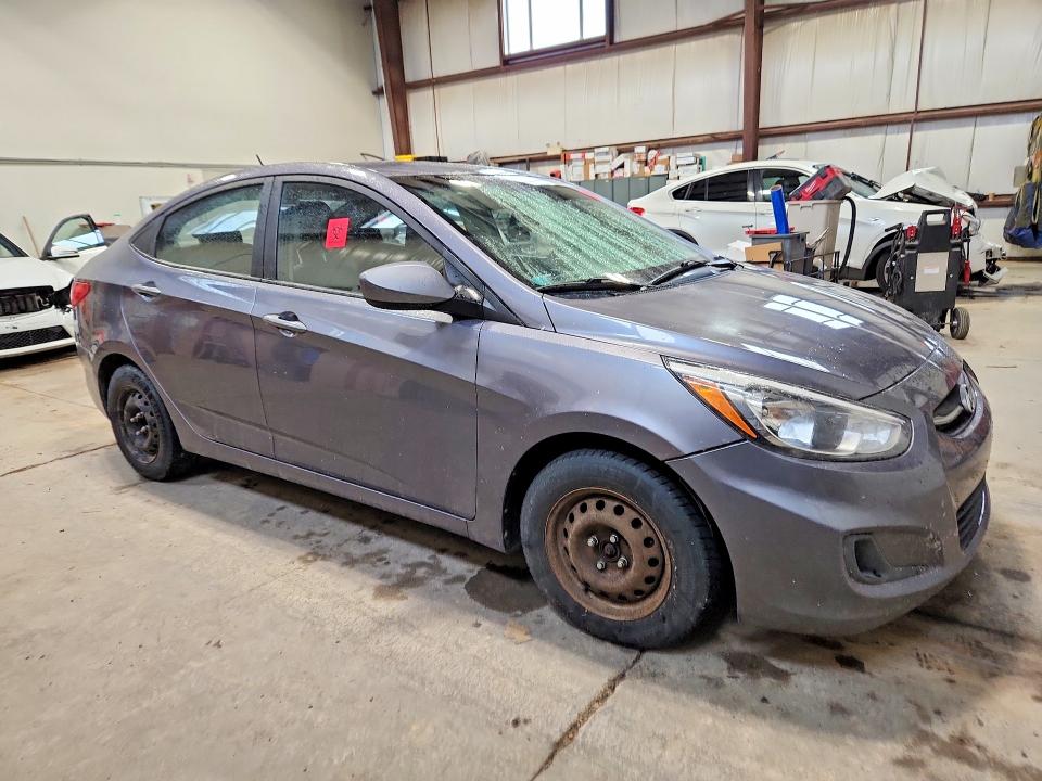 2016 Hyundai Accent მანქანა იყიდება აუქციონზე, vin: KMHCT4AE3GU984975, აუქციონის ნომერი: 55789506