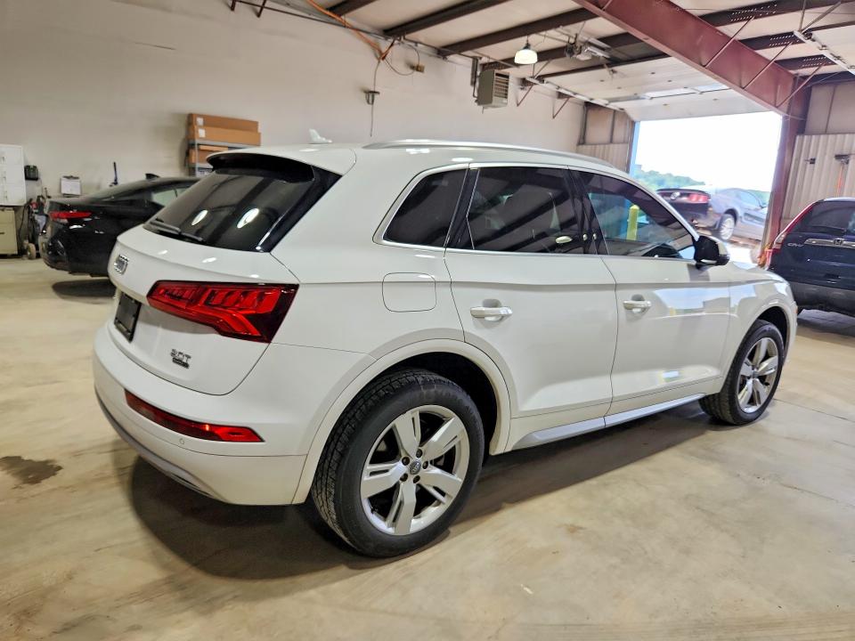 Продажа на аукционе авто 2018 Audi Q5, vin: WA1BNAFY9J2118576, номер лота: 59540896