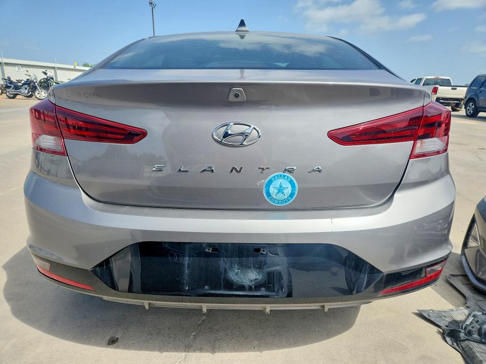 2020 Hyundai Elantra მანქანა იყიდება აუქციონზე, vin: KMHD84LF9LU910482, აუქციონის ნომერი: 59139716
