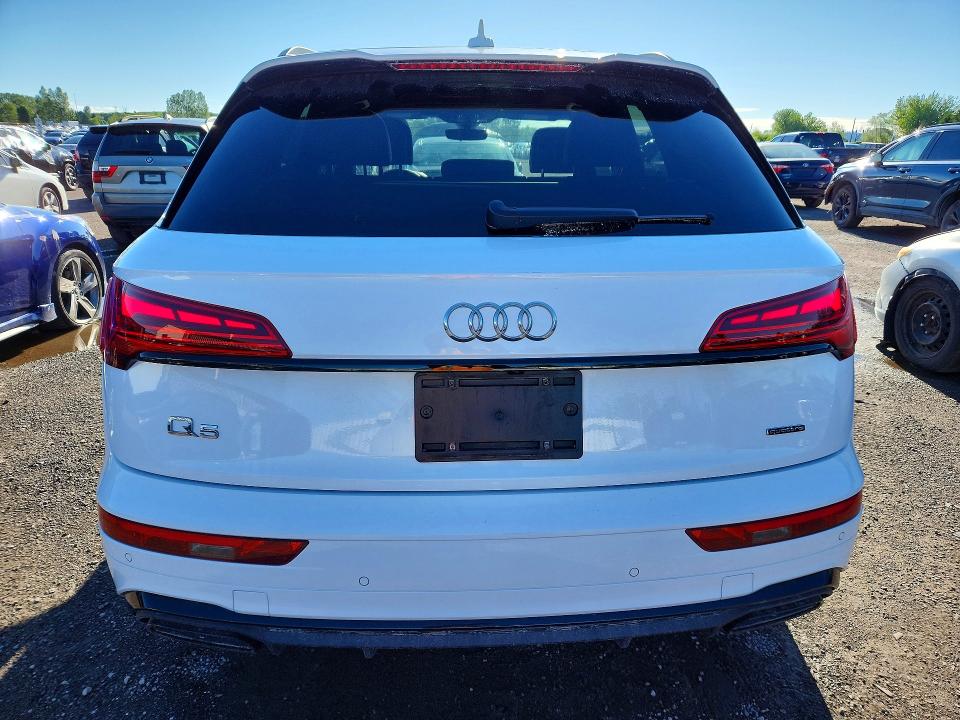 56779656 :رقم المزاد ، WA1FAAFY9N2023910 vin ، 2022 Audi Q5 مزاد بيع