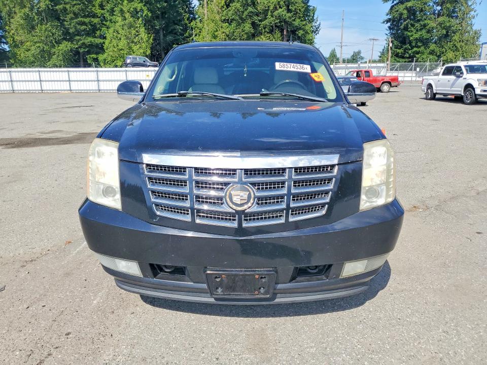 2007 Cadillac Escalade მანქანა იყიდება აუქციონზე, vin: 1GYFK63817R129941, აუქციონის ნომერი: 58574536