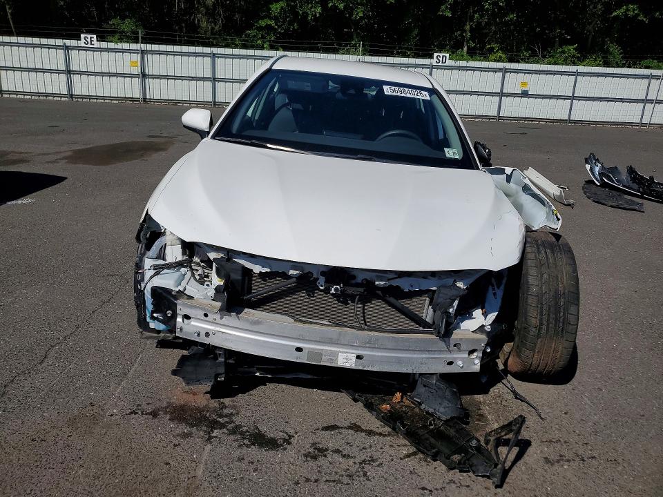 Продаж на аукціоні авто 2021 Toyota Camry, vin: 4T1C11AK9MU462129, номер лоту: 56984026