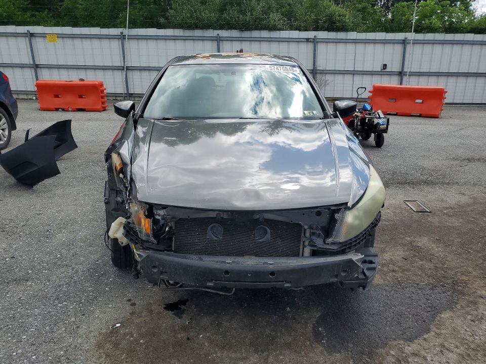 57476846 :رقم المزاد ، 1HGCP2F65BA021943 vin ، 2011 Honda Accord مزاد بيع