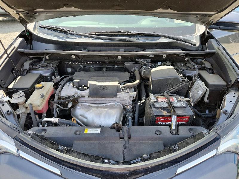 55748246 :رقم المزاد ، 2T3RFREV2HW684166 vin ، 2017 Toyota Rav4 مزاد بيع