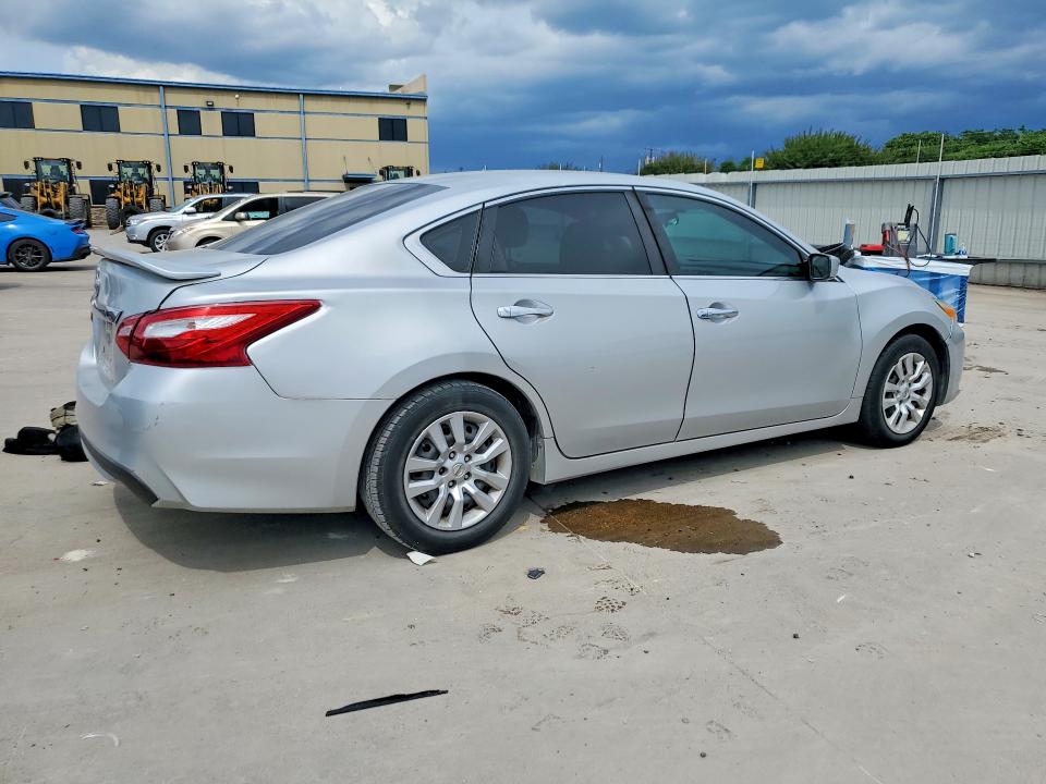 Aukcja sprzedaży 2017 Nissan Altima, vin: 1N4AL3AP0HN352749, numer aukcji: 55756166