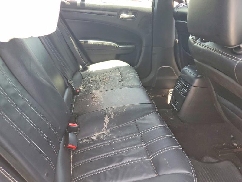 55807096 :رقم المزاد ، 2C3CCABG7FH875962 vin ، 2015 Chrysler 300 مزاد بيع
