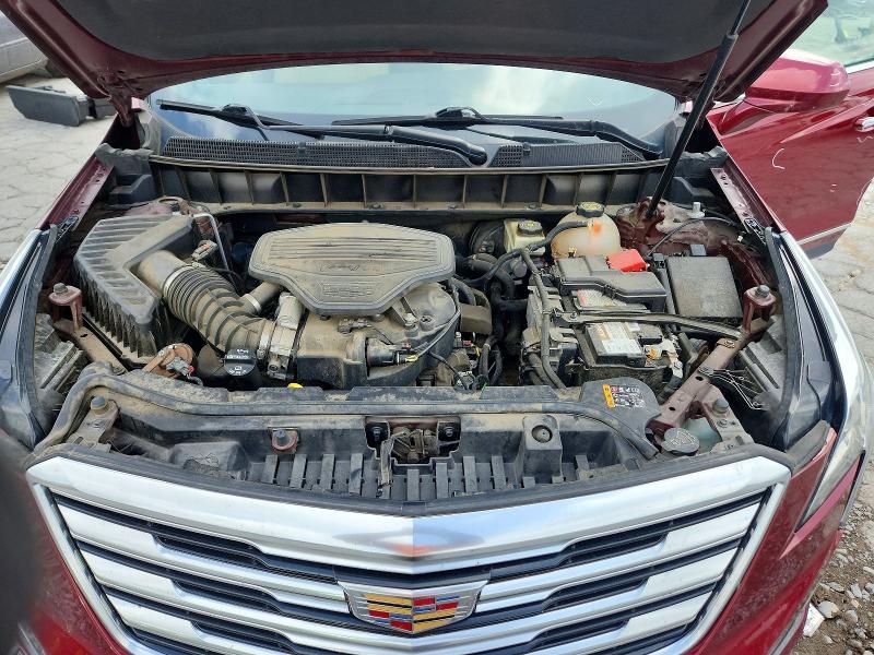 54142646 :رقم المزاد ، 1GYKNBRS7HZ302560 vin ، 2017 Cadillac Xt5 مزاد بيع